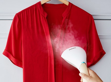 The most powerful handheld garment steamer