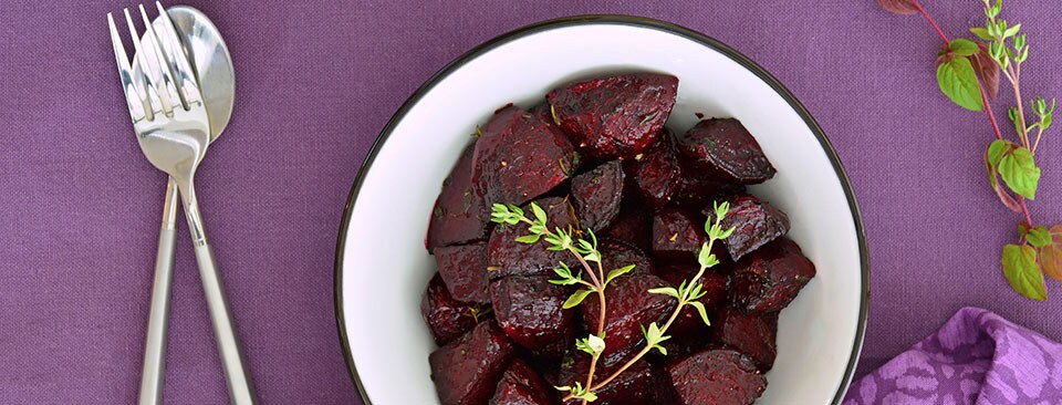 Sticky pot-roast beets