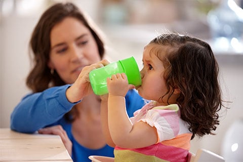 Find the best sippy cup for your toddler